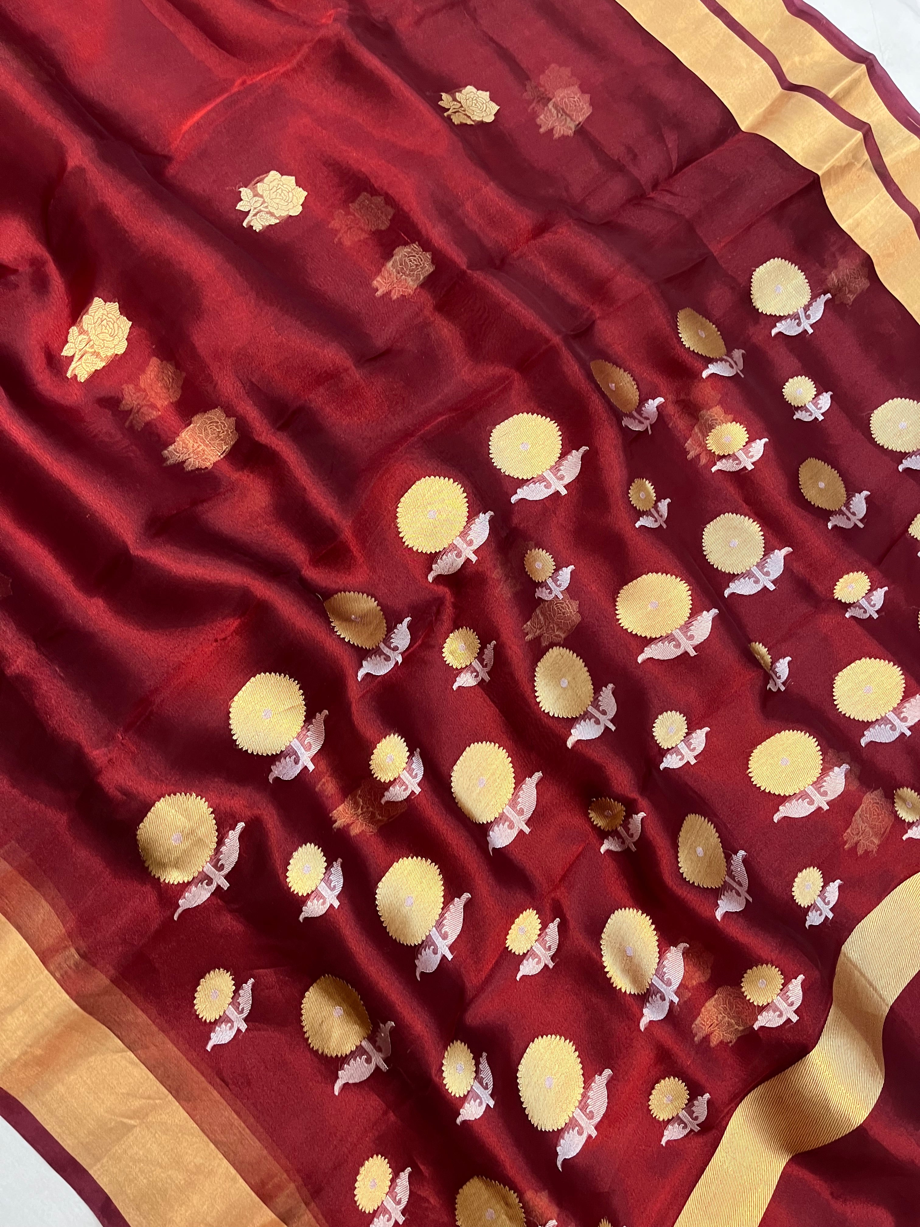Pure Tissue Silk Handloom Banarasi Saree