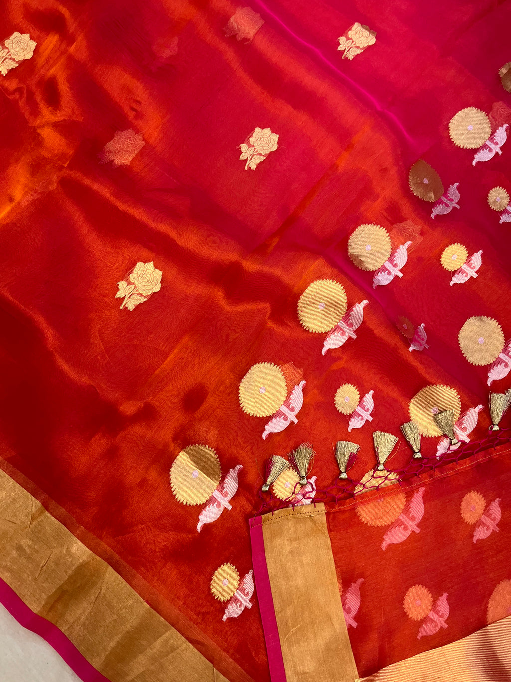 Pure Tissue Handloom Banarasi Saree