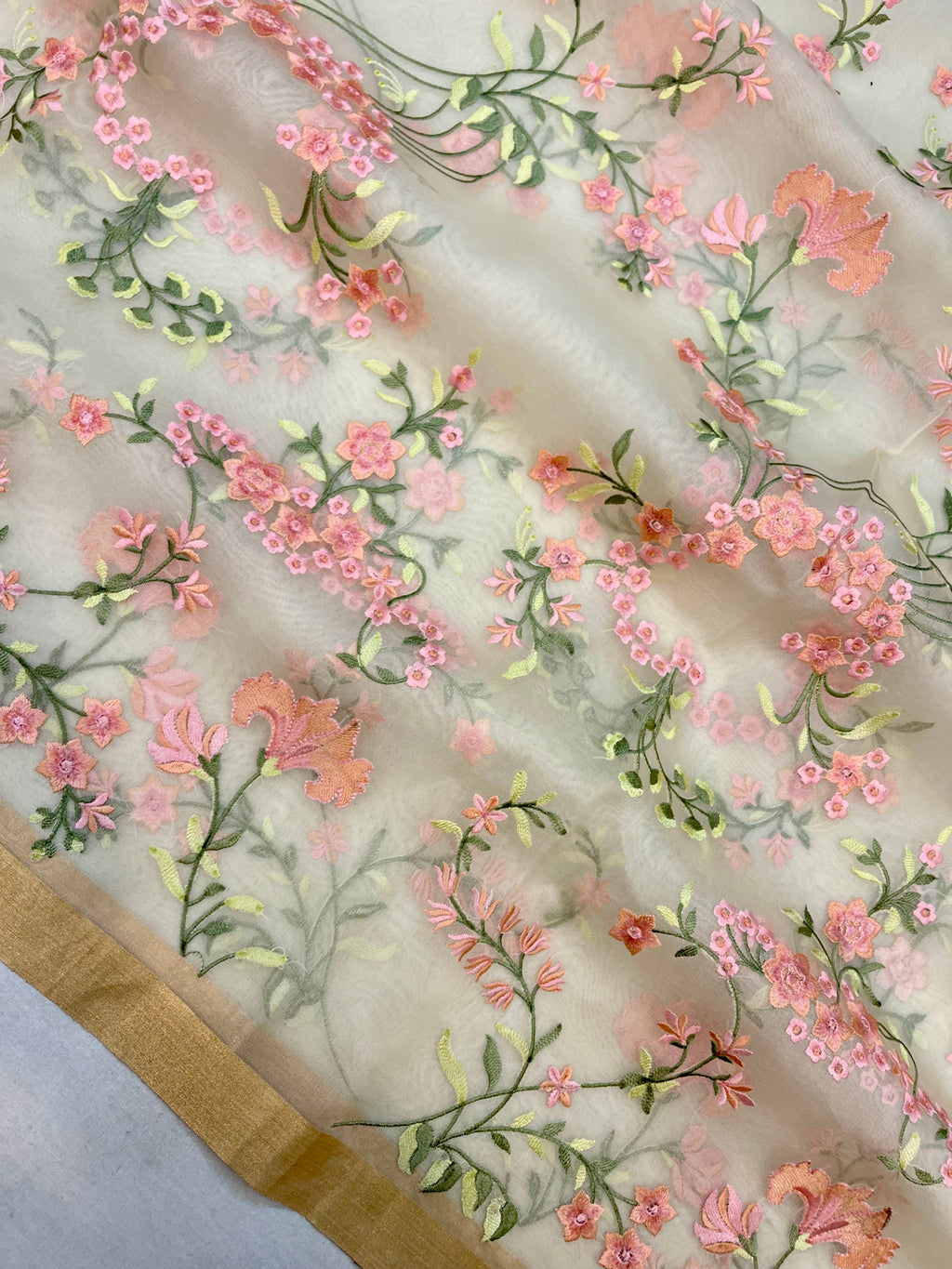 Pure Organza Chikankari Handloom Banarasi Saree