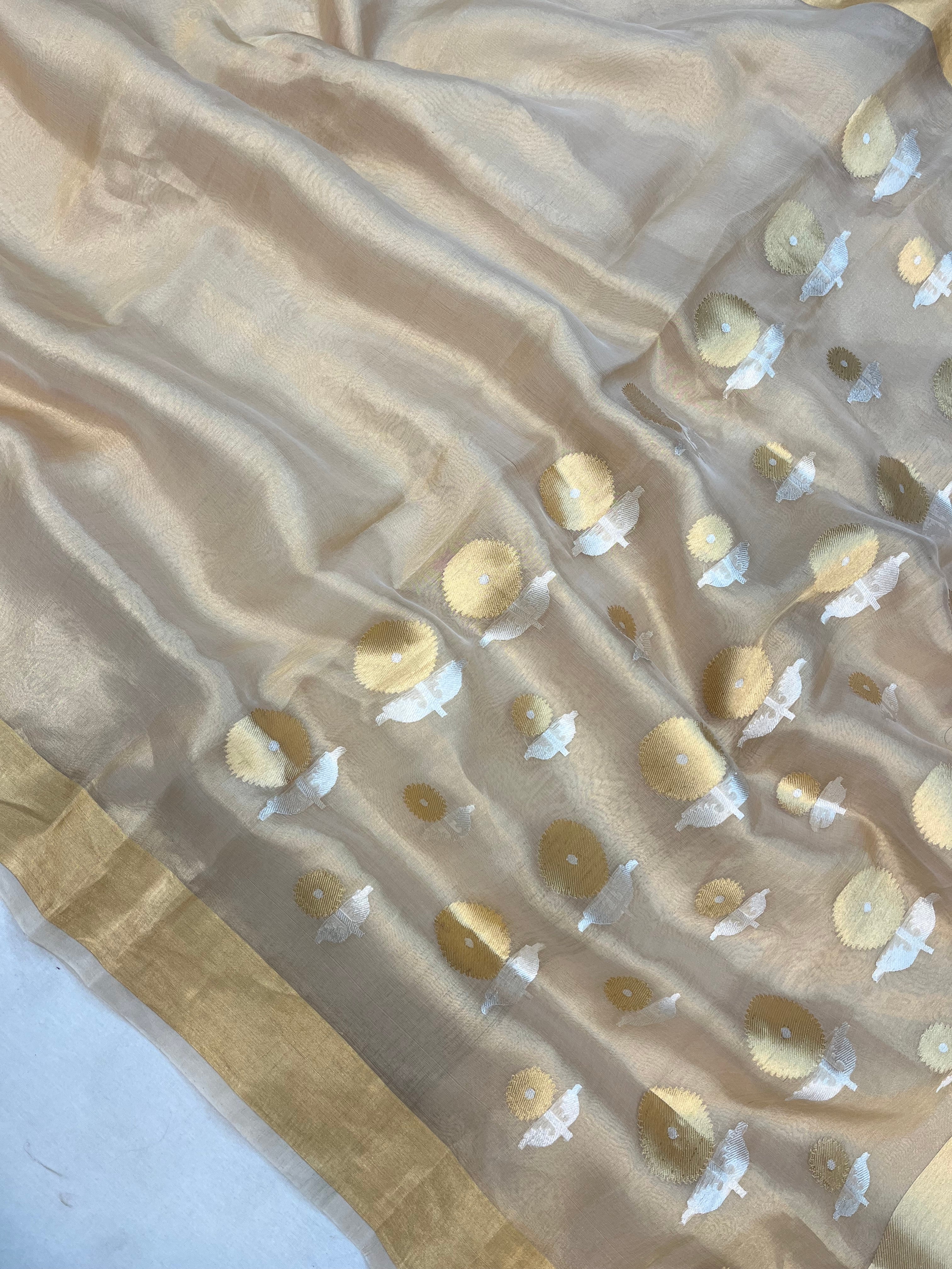 Pure Tissue Handloom Banarasi Saree