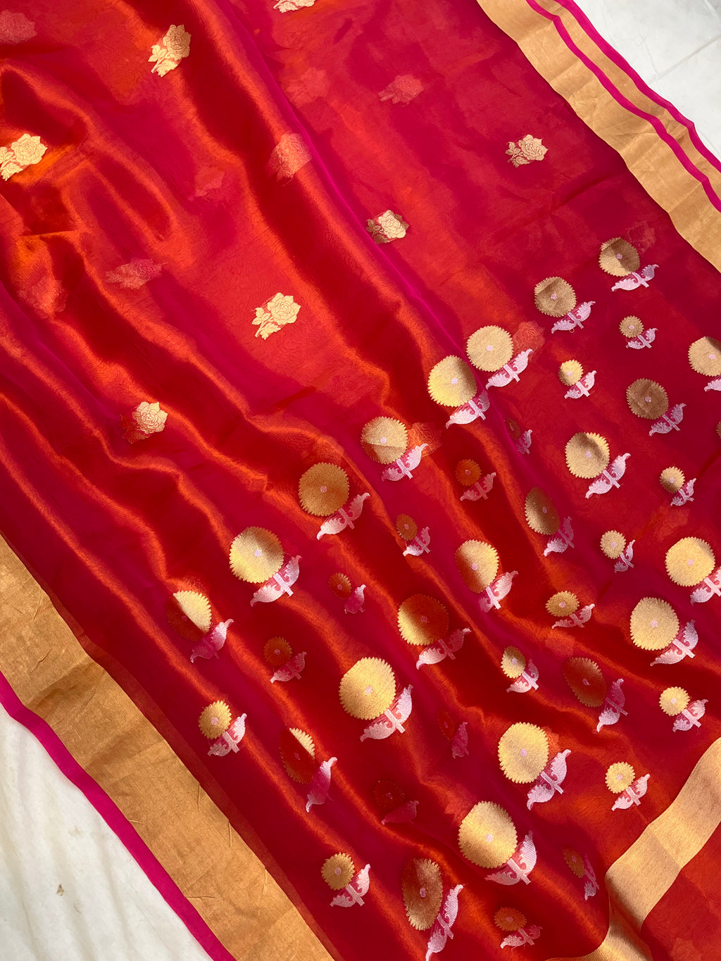 Pure Tissue Handloom Banarasi Saree